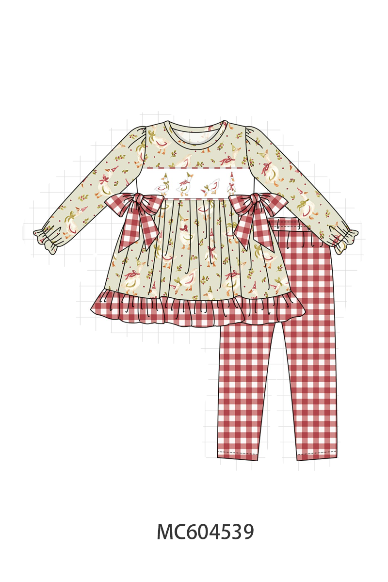 Goose embroidery ruffle gingham pants set