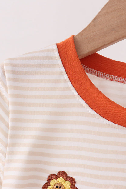 Cream turkey pumpkin embroidery top