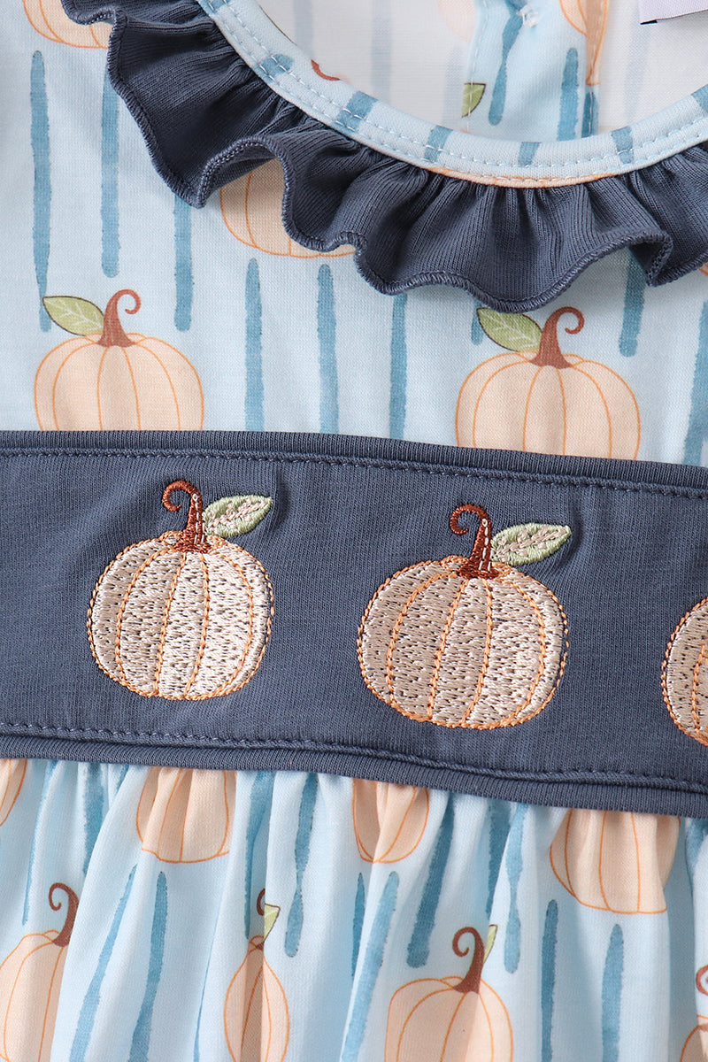 Gray Pumpkin Ruffle Shorts Set