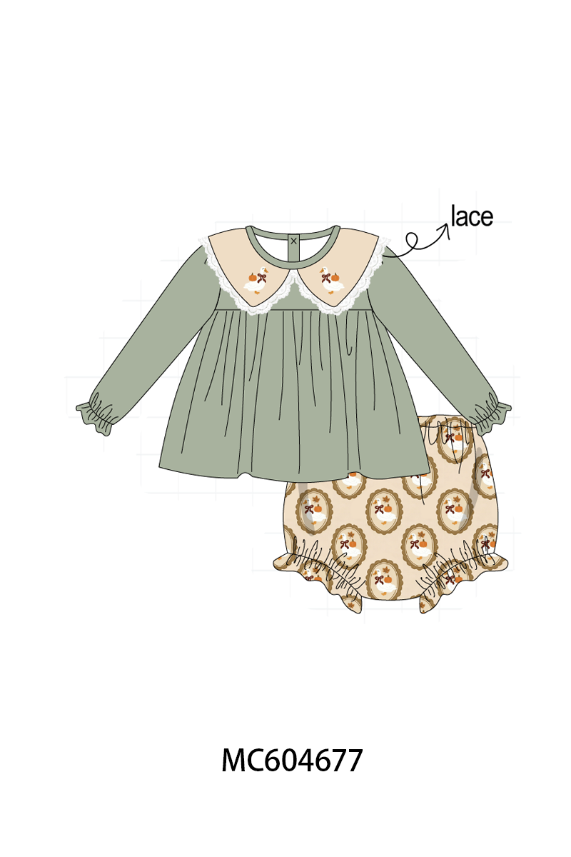 Green goose pumpkin embroidery bloomer set